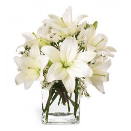 The Lush Lily Bouquet